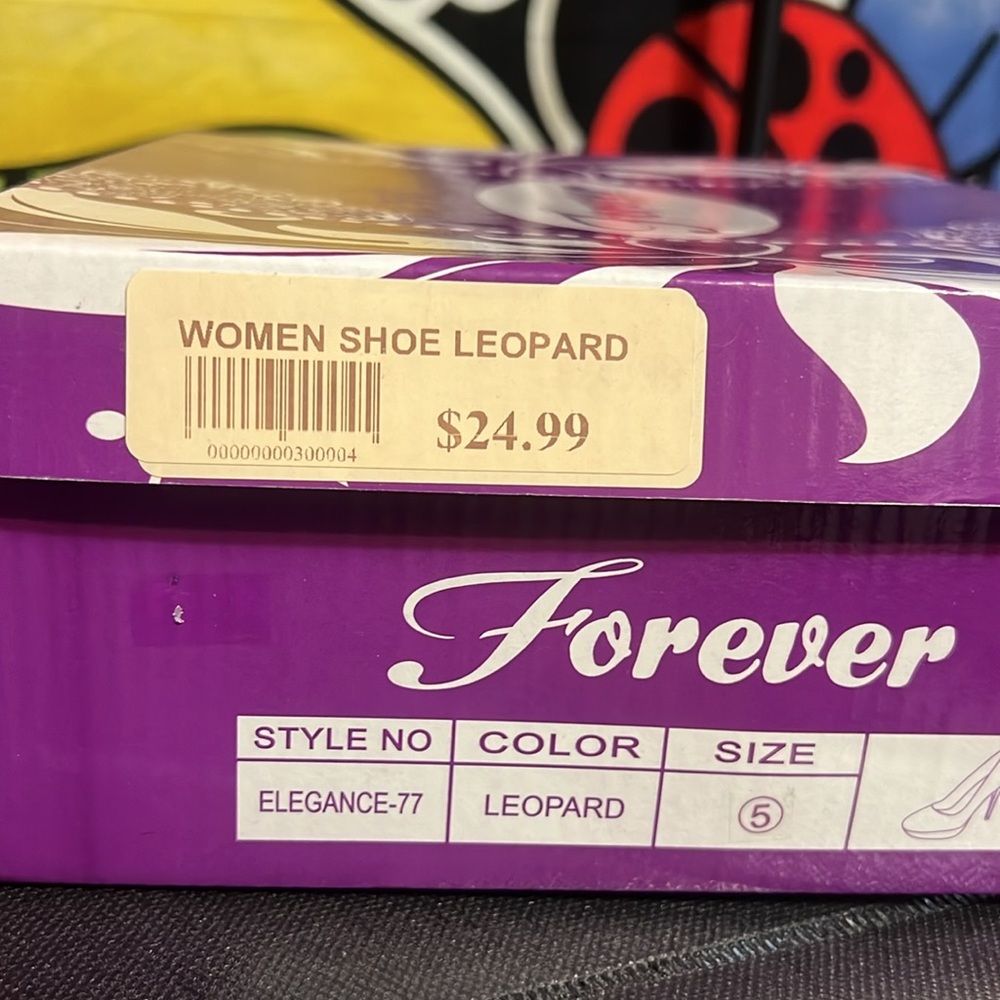 Women’s Leopard High Heels - Picture 2 of 5